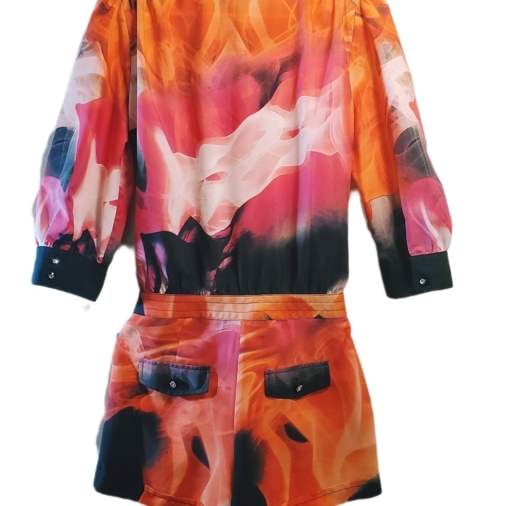 BISOU BISOU Dressy Romper Shorts Women's SM. 3/4 Sleeve V Neck Button Down Print - Picture 6 of 11